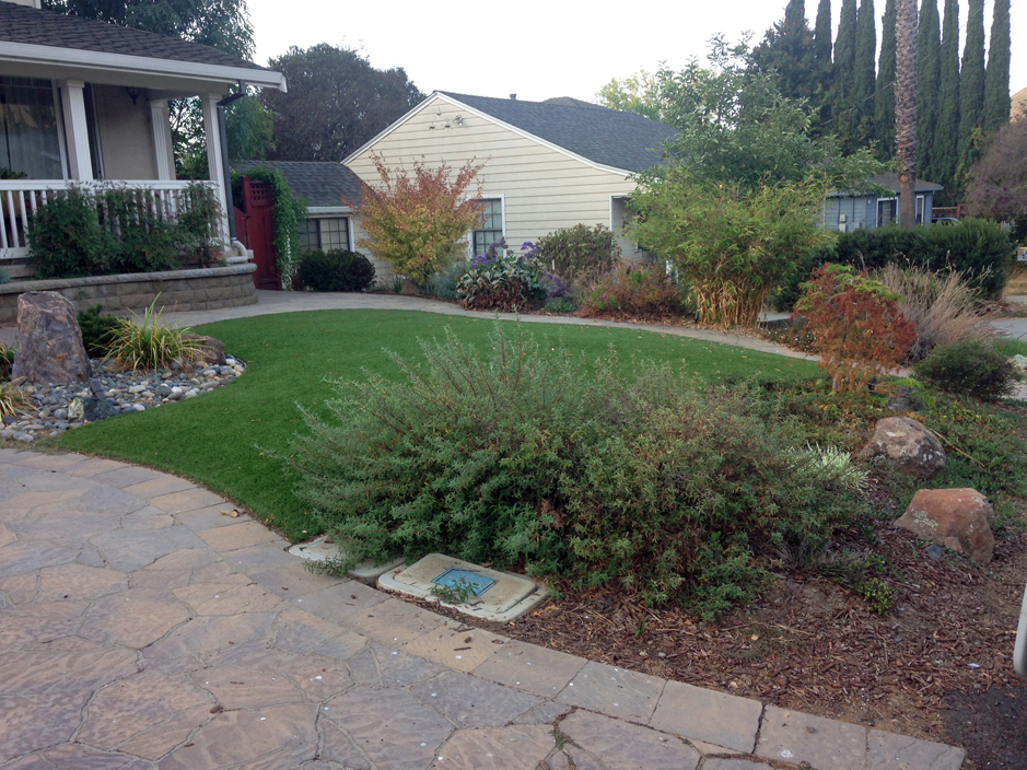 Best Artificial Grass Hideaway Texas Backyard Deck Ideas Front