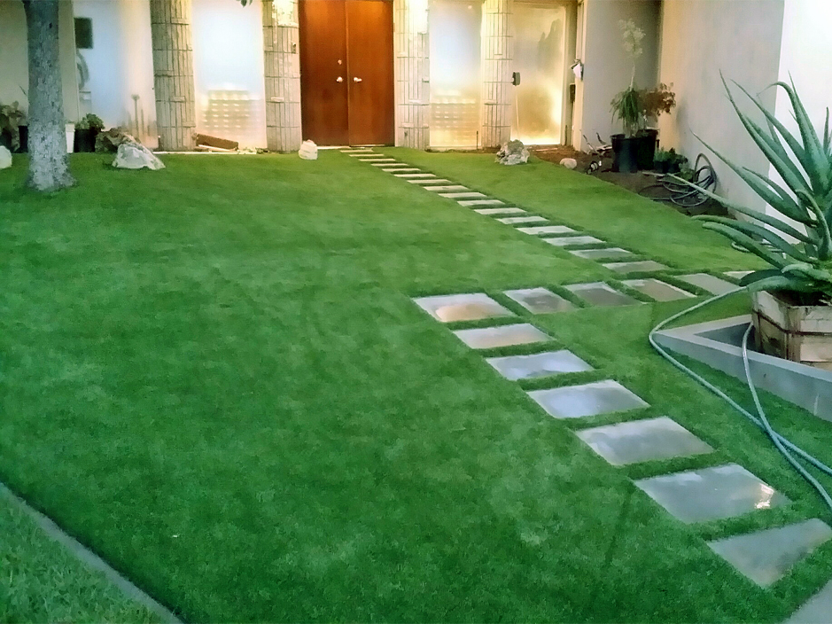 Grass Carpet Midway North Texas Landscaping Business Front Yard