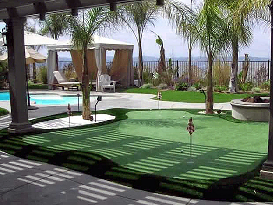 Grass Turf Hamlin Texas Home Putting Green Backyard