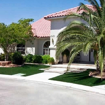 Putting Greens & Synthetic Lawn in Wolfe City, Texas