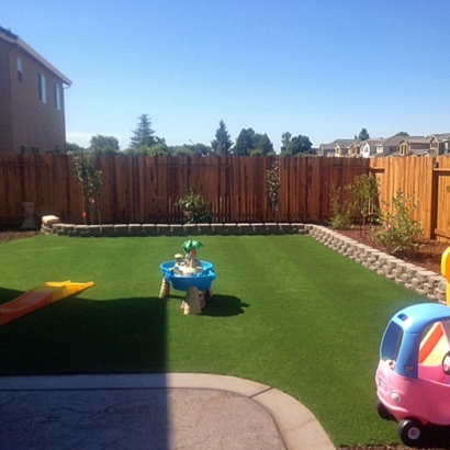 Fake Grass for Yards, Backyard Putting Greens in Foard County, Texas