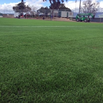 At Home Putting Greens & Synthetic Grass in Franklin, Texas