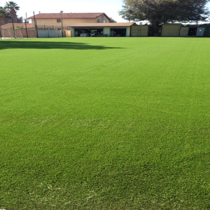 At Home Putting Greens & Synthetic Grass in Bacliff, Texas