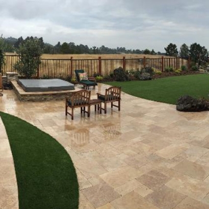 Artificial Grass in Luling, Texas