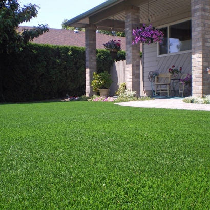 Putting Greens & Synthetic Lawn for Your Backyard in Magnolia, Texas