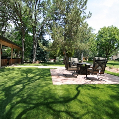 Fake Grass & Synthetic Putting Greens in Richland Hills, Texas