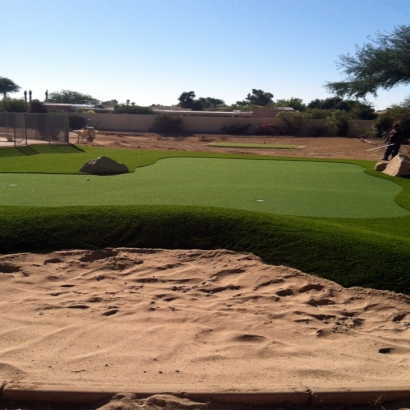 Backyard Putting Greens & Synthetic Lawn in Venus, Texas