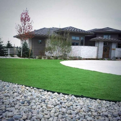Synthetic Grass & Putting Greens in Lakeview, Texas