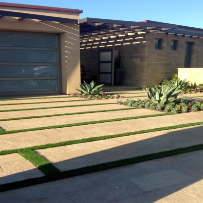 Synthetic Grass & Putting Greens in Beckville, Texas