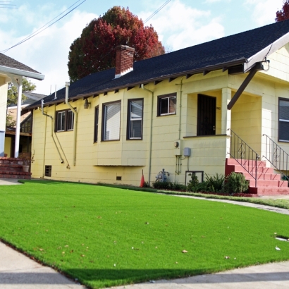 At Home Putting Greens & Synthetic Grass in Shenandoah, Texas