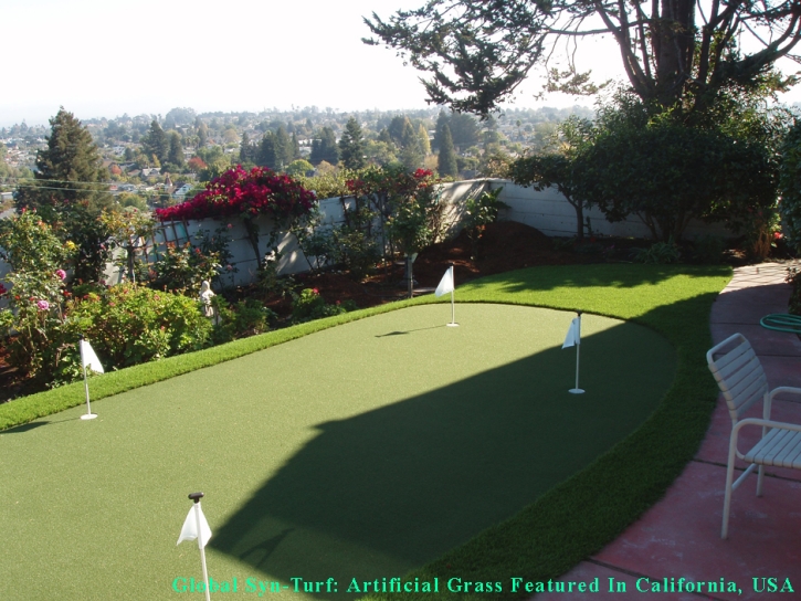 Artificial Grass Installation Lubbock, Texas Outdoor Putting Green, Beautiful Backyards